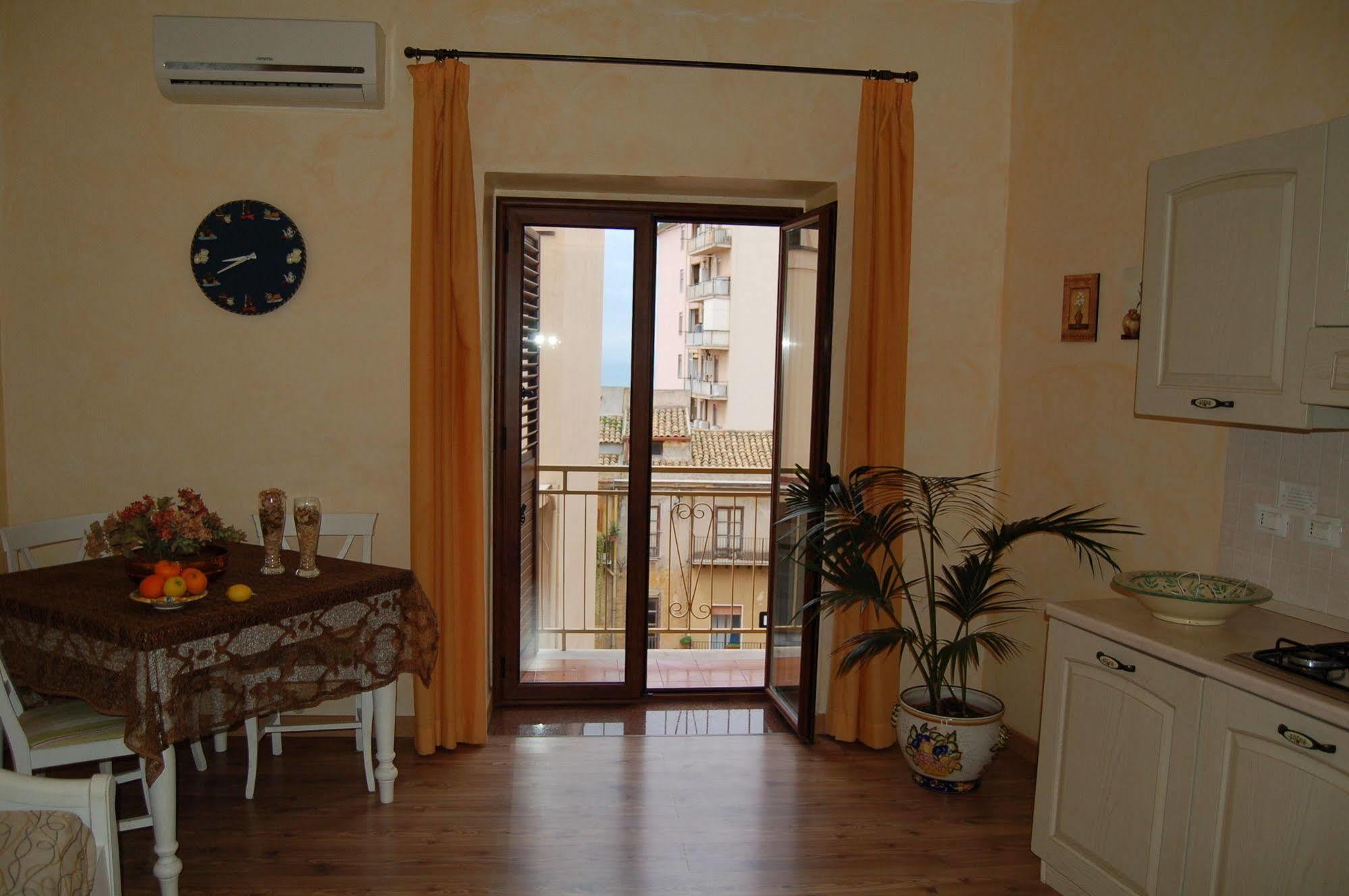 Al Vicoletto Apartment Agrigento Exterior photo