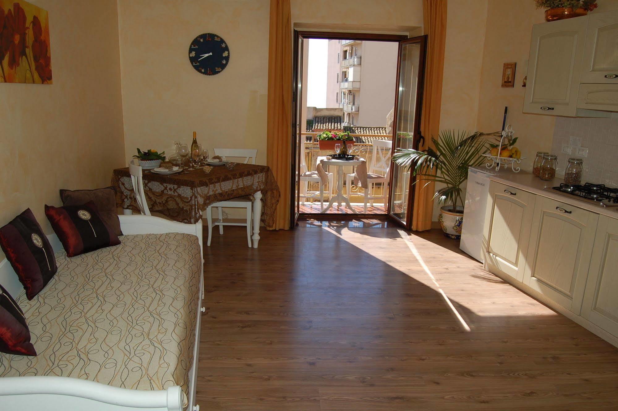 Al Vicoletto Apartment Agrigento Exterior photo